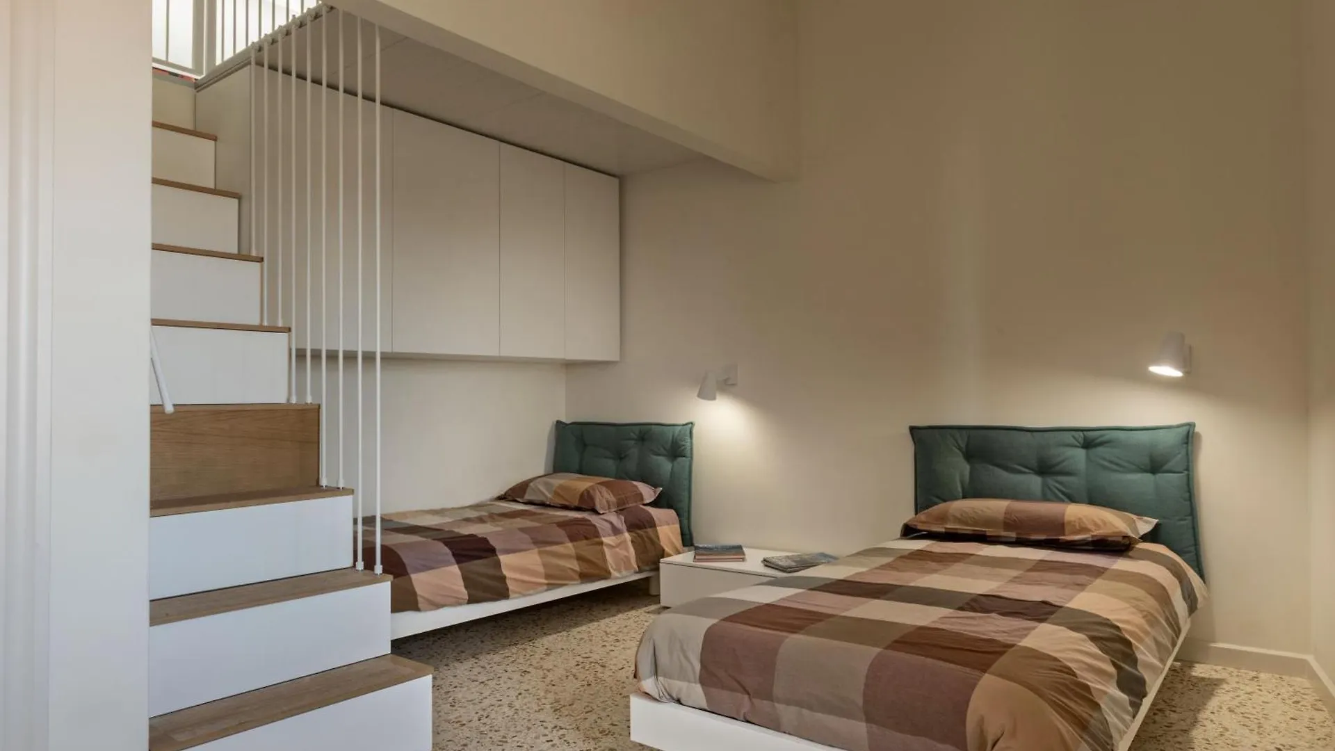 Centro Storico, Appartamento Esclusivo, 4' Piano Senza Ascensore, Perfettamente Isolato E Condizionato Alghero